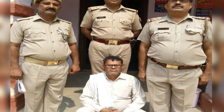पांच साल से फरार अभियुक्त दिल्ली से गिरफ्तार