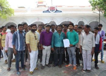 नगर में चल रही गुंडा टैक्स वसूली, टैक्सी चालकों से मारपीट के बाद मामला दर्ज