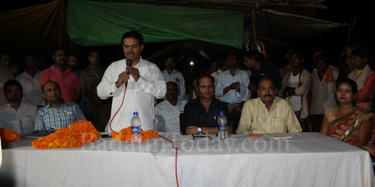 बीएल वर्मा ने चौपाल में सुनीं लोगों की समस्याएं