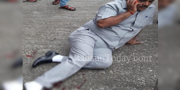 ट्रेन की चपेट में आए विधायक आरके शर्मा प्रतिनिधि