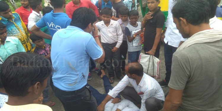 टेम्पो-बाइक की जबरदस्त भिडंत, दो घायल