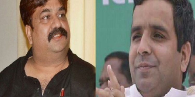 लोकसभा चुनाव से पूर्व सपा में अंतर्कलह, समर्थकों में टकराव