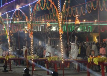 डीएम साहब ने बदली कछला की किस्मत, दुकानदारों का बढ़ा मुनाफा