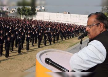 शत प्रतिशत मतदान कर लोकतंत्र को बनाये मजबूत: डीएम