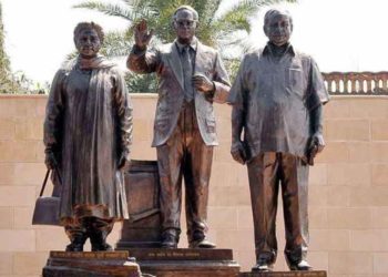 मायावती को सुप्रीम झटका, CJI बोले- हाथियों और मूर्तियों पर खर्च रूपये लौटाएं