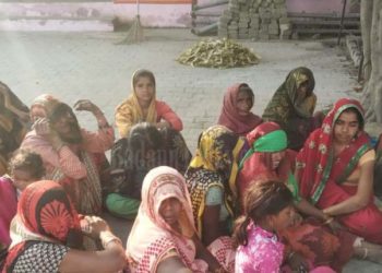 रोडवेज बस ने कार को मारी टक्‍कर, एक की मौत, 5 घायल