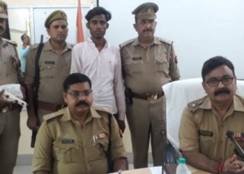 पत्नी का प्रेमी निकला स्कूल चपरासी का हत्यारा