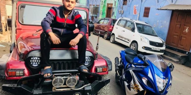 अब्दुल्ला डिग्री कॉलेज के मैनेजर बेटे पर उठे सवाल तो डिलीट किया फेसबुक अकाउंट