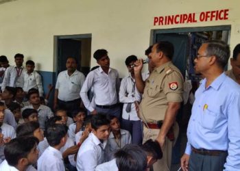 हरबिलास कॉलेज में प्रधानाचार्य निलम्बित, प्रशासन की तानाशाही के खिलाफ छात्रों का हंगामा