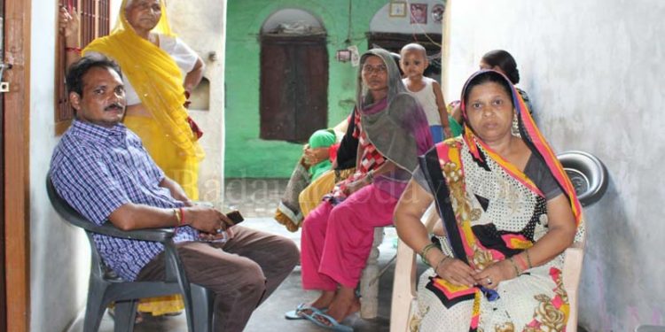 उझानी में नही थम रही चोरी की वारदात, एक और घर को बनाया निशाना