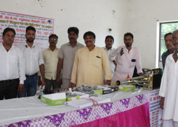 नेत्र चिकित्सा शिविर में 150 रोगियों की जांच हुई, बांटे चश्मे