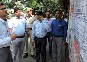 व्यापारी व माफियाओं से खरीदा धान तो होगी कार्यवाही- डीएम