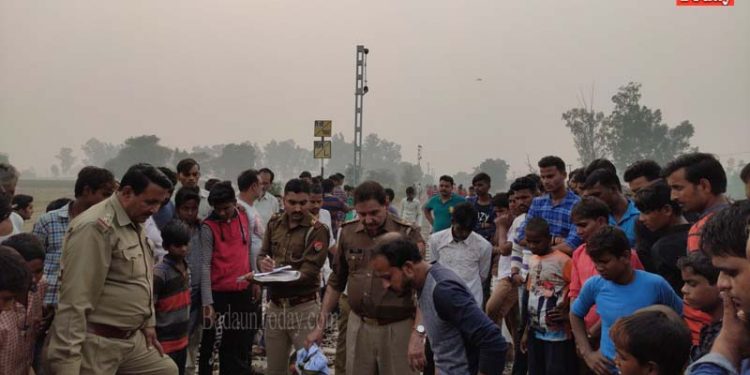 रेल पटरी पर मिला किशोर का शव, परिजनों ने लगाया हत्या का आरोप