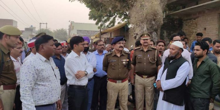 डेंगू से चार लोगों की मौत, डीएम पहुंचे मानकपुर