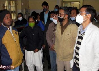 18 जगहों पर हुआ कोविड-19 वैक्सीनेशन का ड्राई रन, डीएम ने जाना मरीजों का हाल