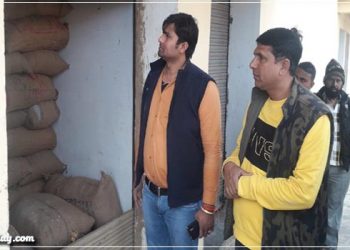 उझानी में भाजपा नेता के भाई की आढ़त से शटर काट मक्के के 200 कट्टे चोरी