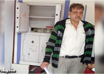 ज्वैलर्स की दुकान में नकब लगाकर लाखों रुपये की चोरी