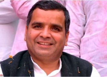 पूर्व सांसद धर्मेन्द्र यादव ने मेडिकल कॉलेज में ऑक्सीजन प्लांट लगाने का रखा प्रस्ताव