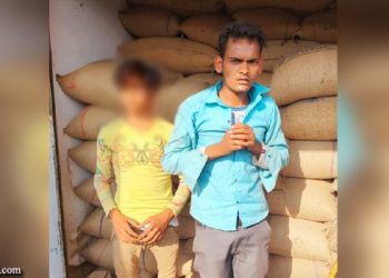 उझानी: रंगेहाथों पकडे गए मंडी समिति के चोर, पूर्व की घटनाओं को भी कबूला