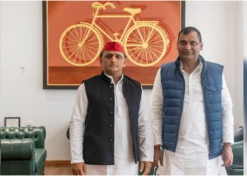 समाजवादी पार्टी में शामिल हुए बिल्सी विधायक आरके शर्मा