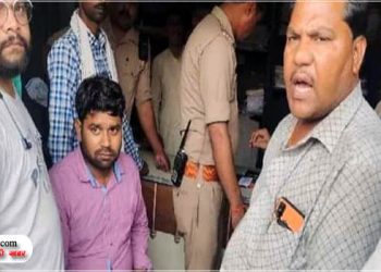 रोडवेज बस में व्यापारी के बैग से 7.90 लाख पार