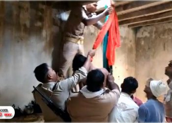 मंदिर में फांसी पर लटका मिला नाबालिग प्रेमी युगल का शव