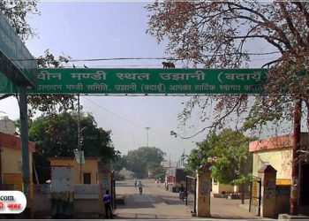 उझानी मंडी समिति में चौथी वारदात, आढ़तिए की एक लाख रुपयों से भरी पेटी लेकर फरार हो गए चोर