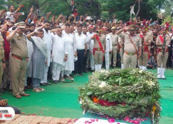 शहीद जवान मोहित का राजकीय सम्मान के साथ अंतिम संस्कार, अंतिम दर्शन के उमड़ा हुजूम