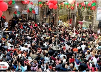 श्री बांके बिहारी मंदिर की श्रद्धालुओं से अपील, नए साल में वृदावन आने से करें परहेज