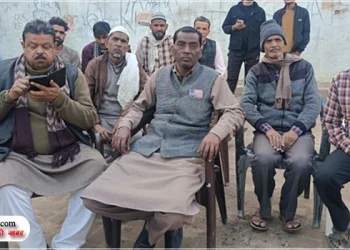 एक ही गाँव में 600 वोट काटने के लिए आपत्तियां, दो बीएलओ और पूर्व प्रधान को भी नहीं छोड़ा